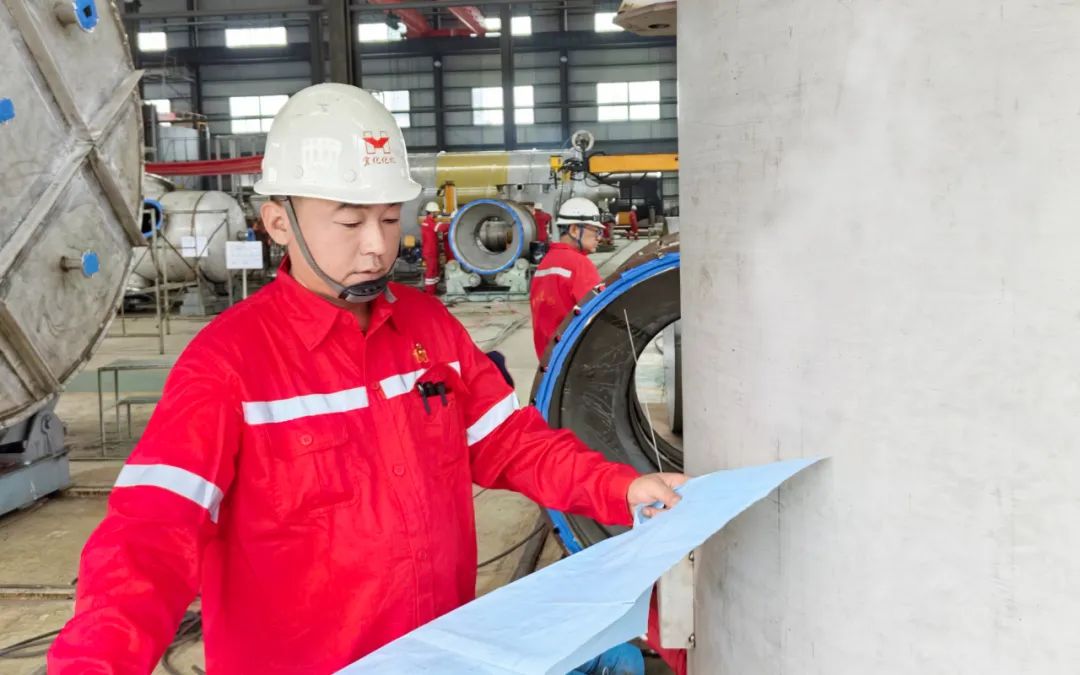 【宜化榜樣】化機(jī)公司杜國圣：加強(qiáng)班組管理，用實(shí)干詮釋擔(dān)當(dāng)(圖4)