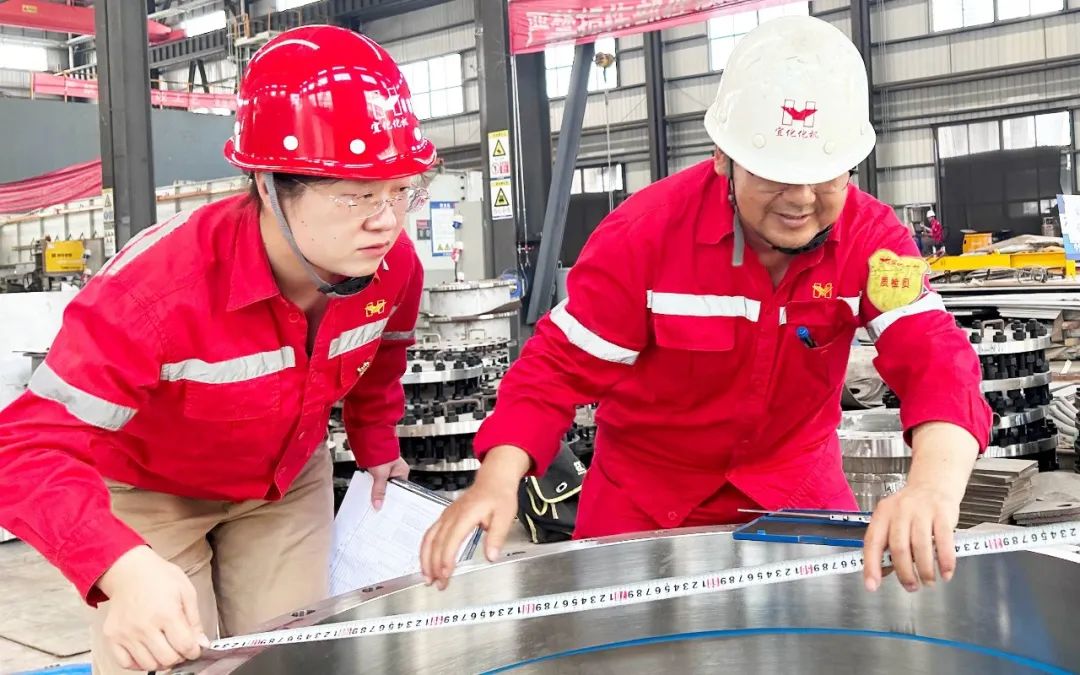 【宜化榜樣】化機(jī)公司牛艷嬌：恪盡職守勇?lián)?dāng)，廉潔自律揚(yáng)清風(fēng)(圖5)